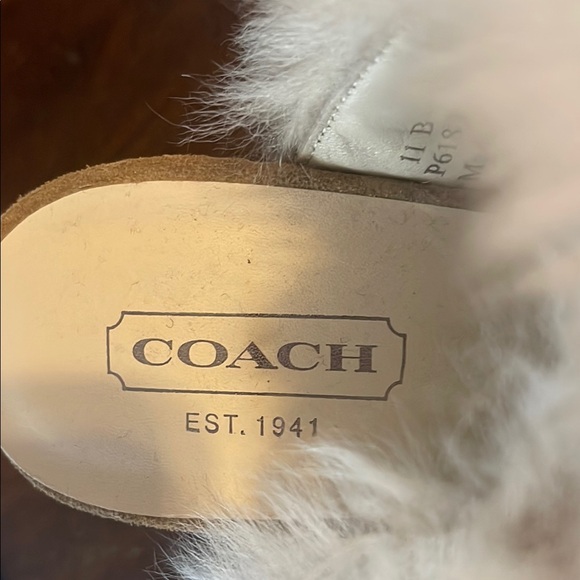 EUC Coach Tan and White Mules with Plush Fur Trim - Picture 6 of 7